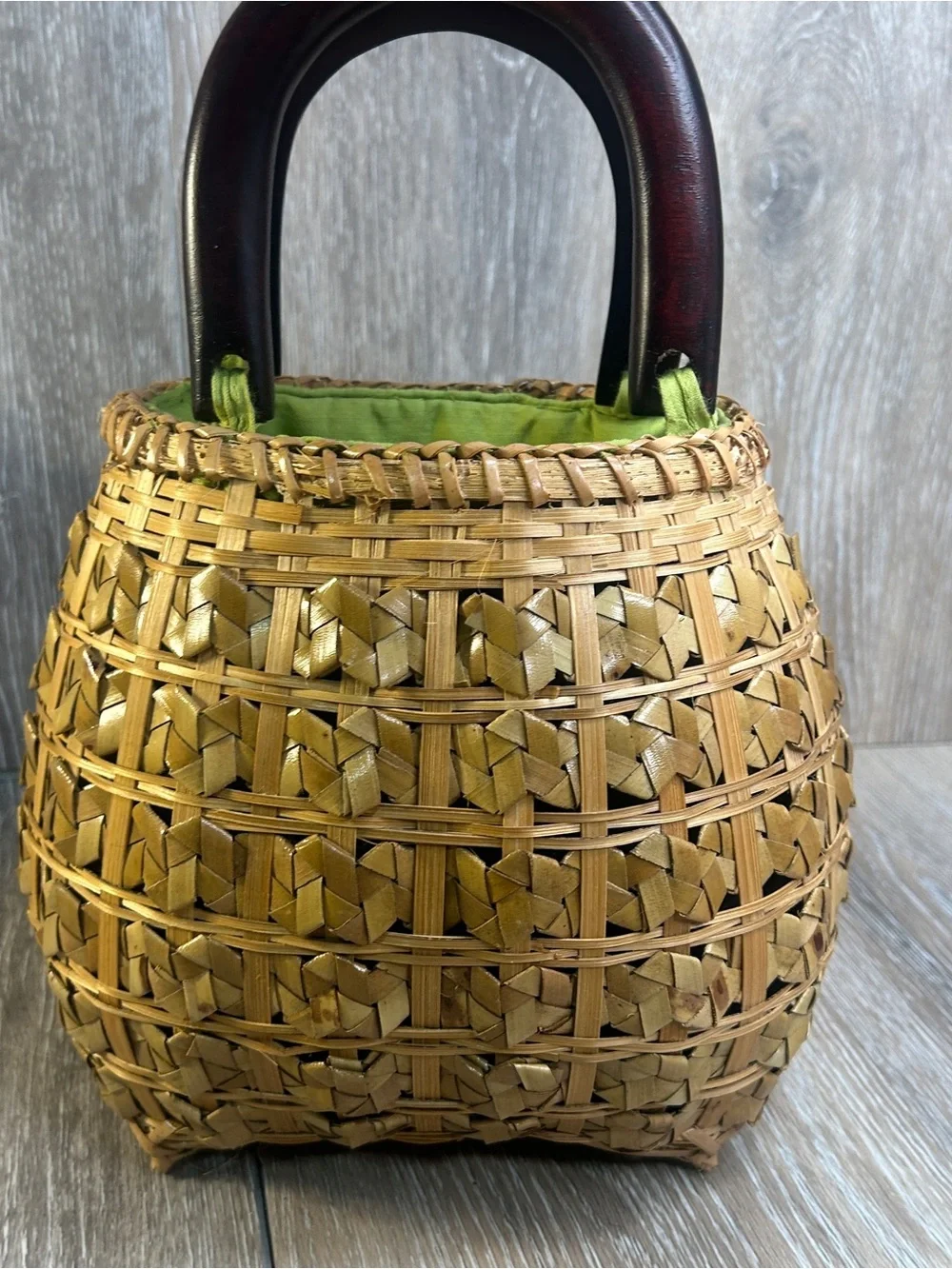 Vintage Straw Basket Handbag Wood Handle Drawstring Floral Lined Boho Beach Tote